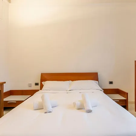 Romolo Bitti Ca Granda-zara Apartamento